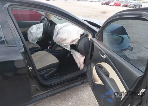 2015 Dodge Dart Sxt из США, поврежденный, VIN 1C3CDFBB2FD363697